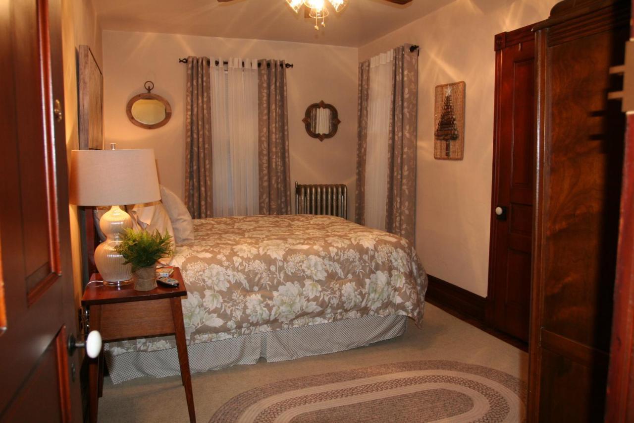 Lizard Creek Inn Andreas Bagian luar foto